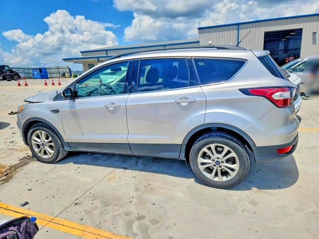 Aukcja sprzedaży 2017 Ford Escape, vin: 1FMCU0GD2HUC63598, numer aukcji: 61317086