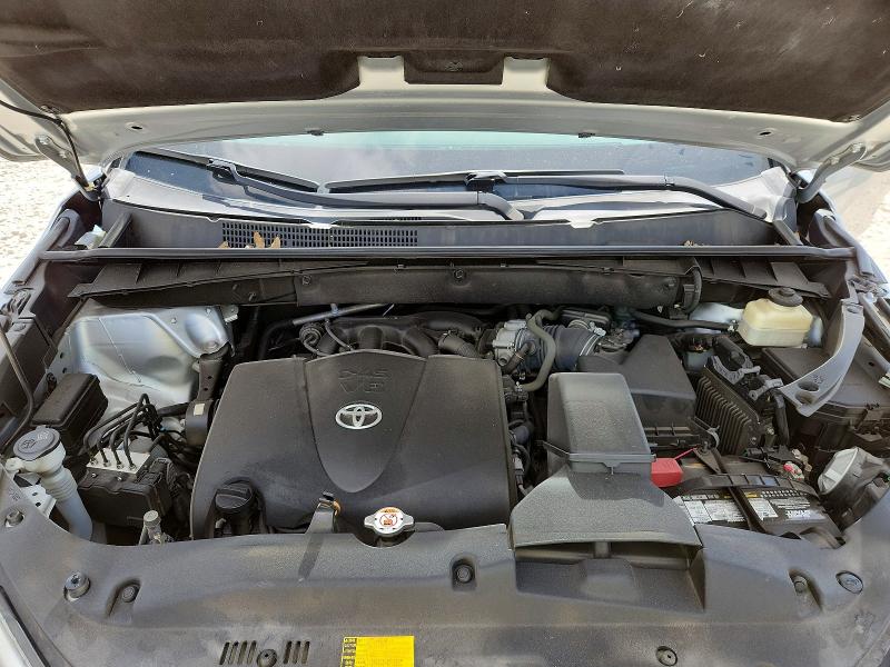 2018 Toyota Highlander მანქანა იყიდება აუქციონზე, vin: 5TDKZRFH9JS543393, აუქციონის ნომერი: 59800236