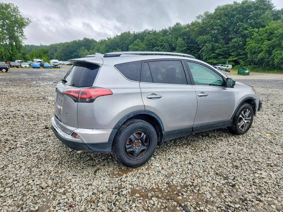 63098826 :رقم المزاد ، 2T3BFREV4HW666334 vin ، 2017 Toyota Rav4 مزاد بيع