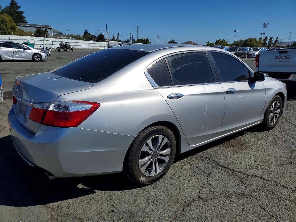 2013 Honda Accord მანქანა იყიდება აუქციონზე, vin: 1HGCR2F38DA105371, აუქციონის ნომერი: 62995776