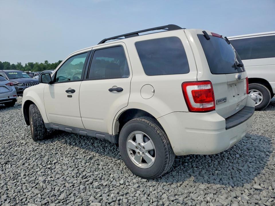 2010 Ford Escape მანქანა იყიდება აუქციონზე, vin: 1FMCU0D76AKD48198, აუქციონის ნომერი: 59982536