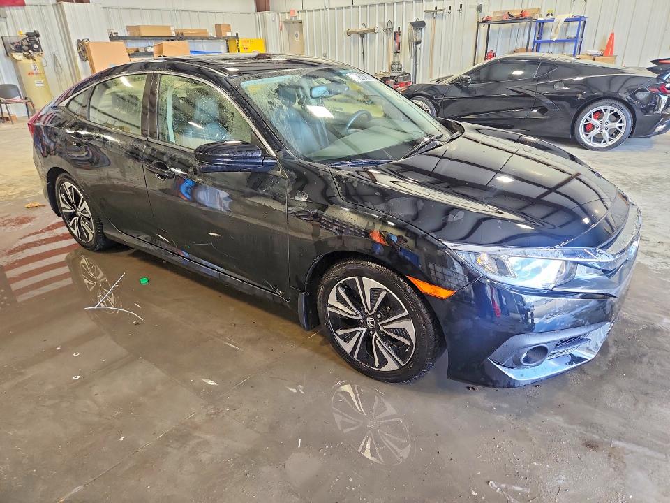 2018 Honda Civic მანქანა იყიდება აუქციონზე, vin: JHMFC1F76JX017890, აუქციონის ნომერი: 60162766
