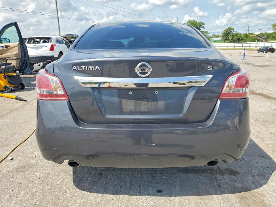 2013 Nissan Altima მანქანა იყიდება აუქციონზე, vin: 1N4AL3AP1DN411706, აუქციონის ნომერი: 61792536