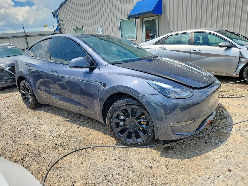 Продажа на аукционе авто 2023 Tesla Model Y, vin: 7SAYGDEE3PF869779, номер лота: 60026446
