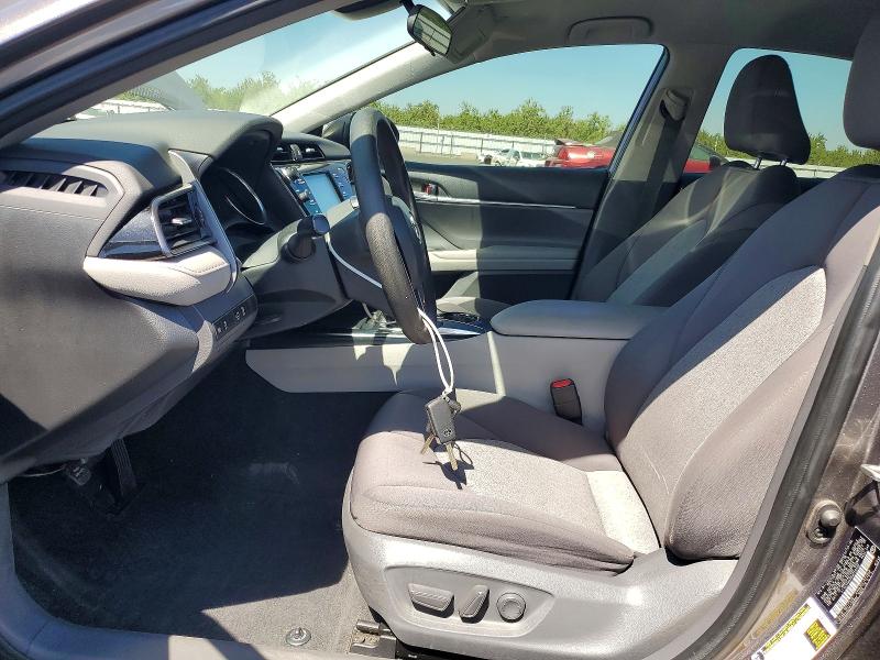62540676 :رقم المزاد ، 4T1B11HK7KU740492 vin ، 2019 Toyota Camry مزاد بيع