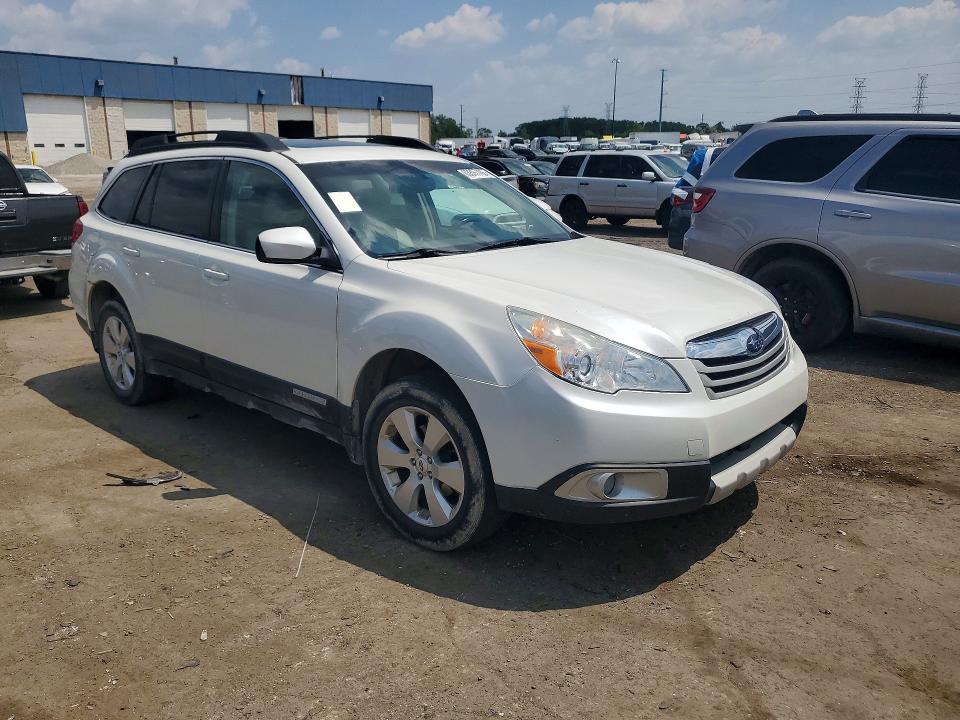 63367706 :رقم المزاد ، 4S4BRCKC5C3285977 vin ، 2012 Subaru Outback مزاد بيع