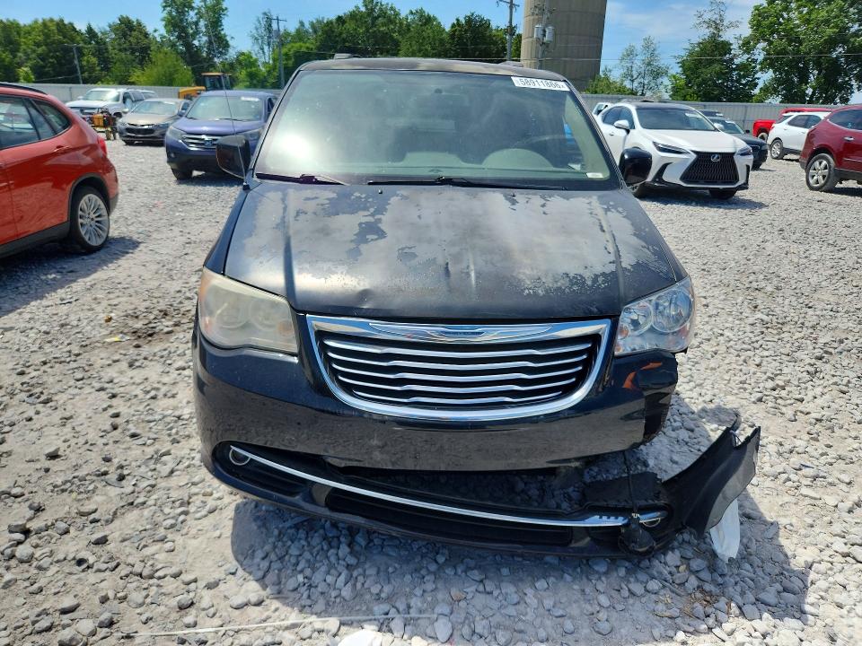 2015 Chrysler Town & Country მანქანა იყიდება აუქციონზე, vin: 2C4RC1BG9FR672913, აუქციონის ნომერი: 58911866