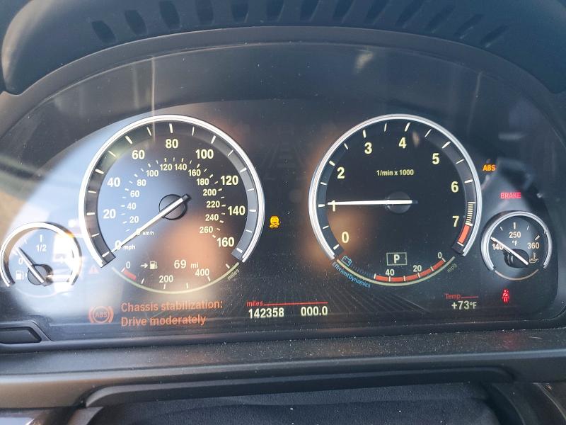 2014 Bmw 528 მანქანა იყიდება აუქციონზე, vin: WBA5A5C59ED512327, აუქციონის ნომერი: 62870536