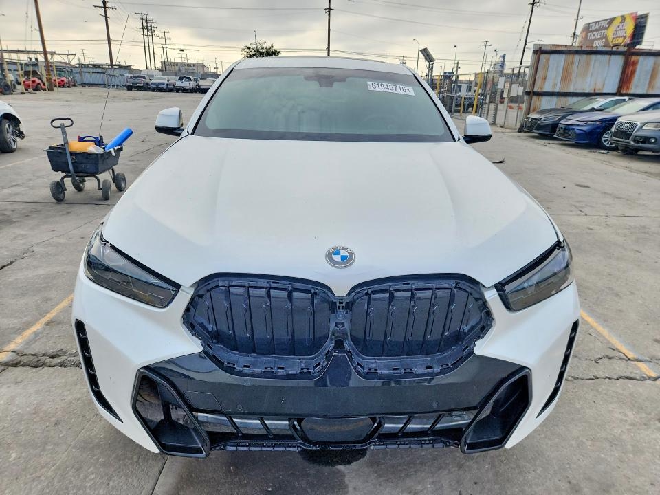 Продажа на аукционе авто 2024 Bmw X6, vin: 5UX33EX06R9U92371, номер лота: 61945716