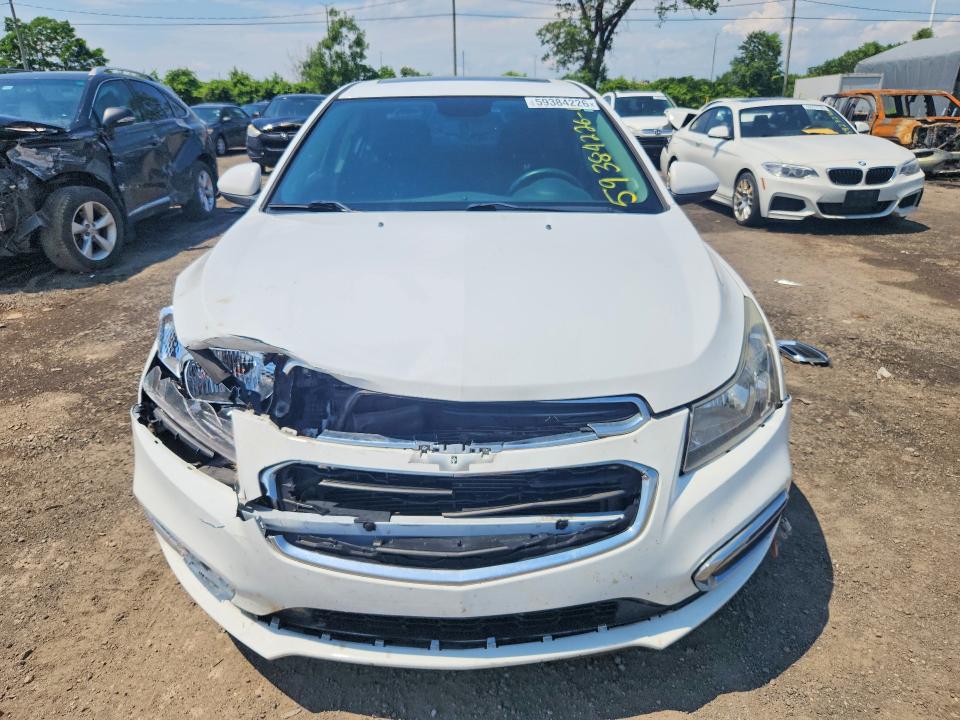 59384226 :رقم المزاد ، 1G1PC5SB1F7149933 vin ، 2015 Chevrolet Cruze مزاد بيع