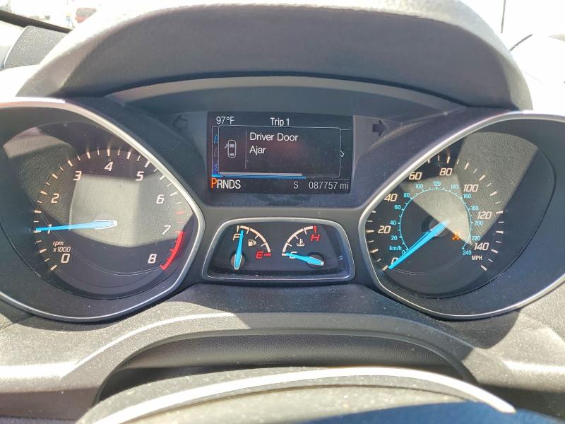 2016 Ford Escape მანქანა იყიდება აუქციონზე, vin: 1FMCU0GX3GUA12226, აუქციონის ნომერი: 61604166