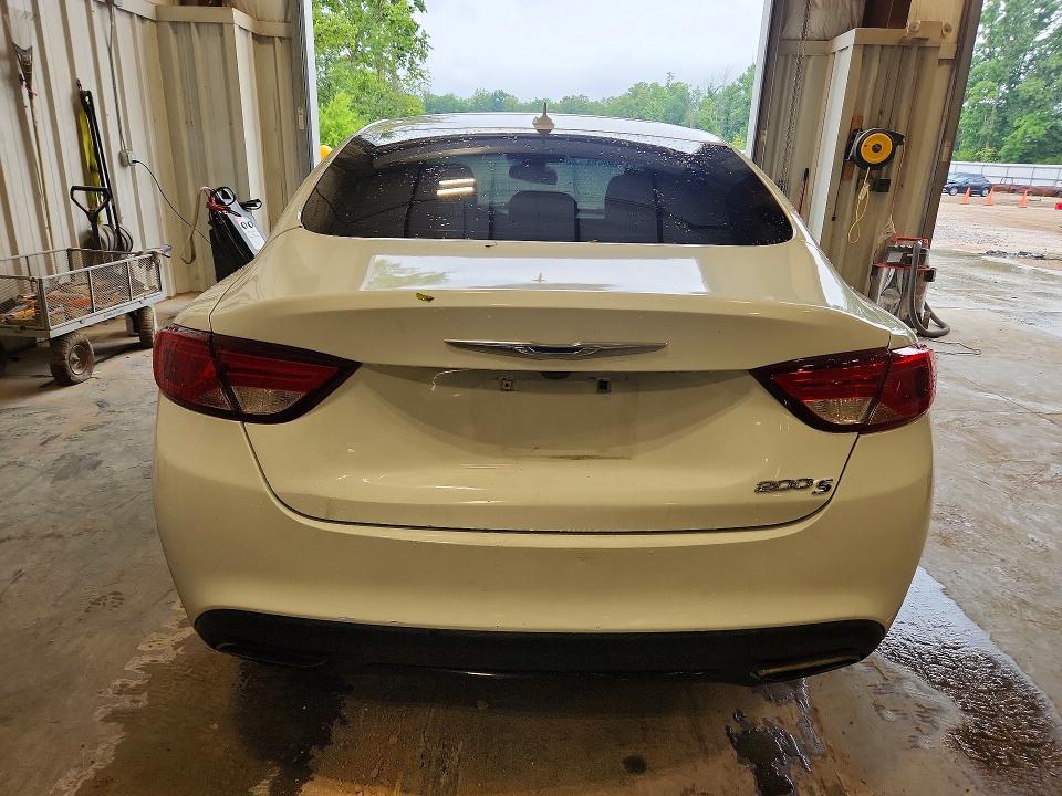 2015 Chrysler 200 მანქანა იყიდება აუქციონზე, vin: 1C3CCCBG7FN614690, აუქციონის ნომერი: 63073566