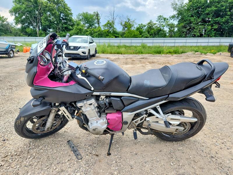 59184666 :رقم المزاد ، JS1GW72A582100245 vin ، 2008 Suzuki Gsf1250 مزاد بيع