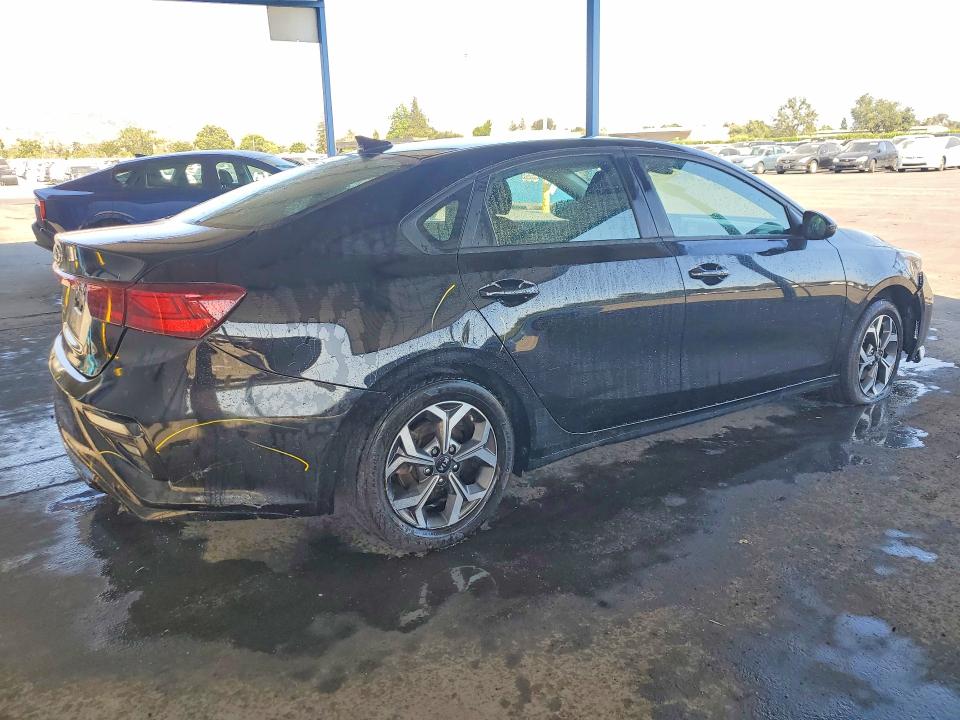 Продажа на аукционе авто 2021 Kia Forte, vin: 3KPF24AD8ME342032, номер лота: 59190726