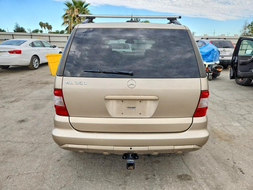 61088266 :رقم المزاد ، 4JGAB57EX4A508629 vin ، 2004 Mercedes-benz Ml مزاد بيع