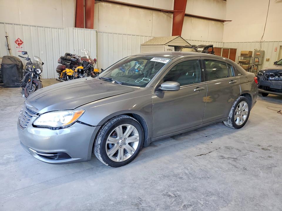 Продажа на аукционе авто 2013 Chrysler 200, vin: 1C3CCBBB2DN632705, номер лота: 59857586