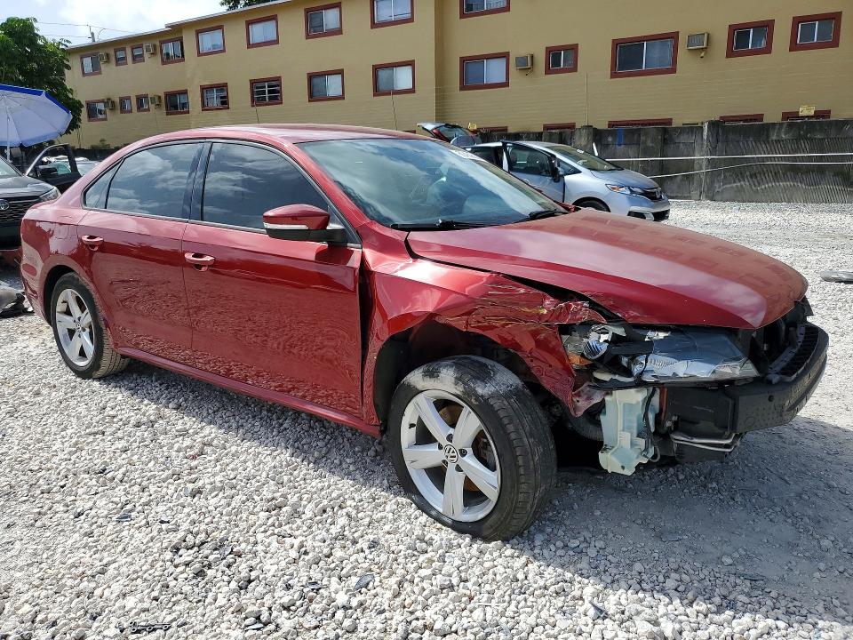 Продаж на аукціоні авто 2015 Volkswagen Passat, vin: 1VWAS7A30FC016459, номер лоту: 60439036