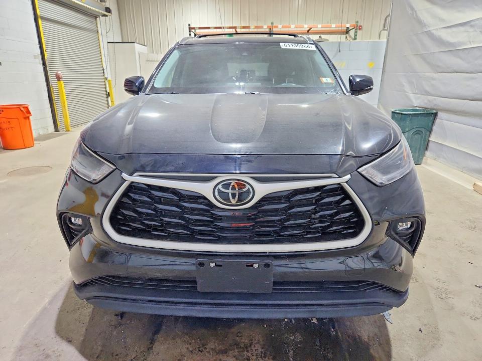 Aukcja sprzedaży 2021 Toyota Highlander, vin: 5TDGZRBH3MS556673, numer aukcji: 61136966