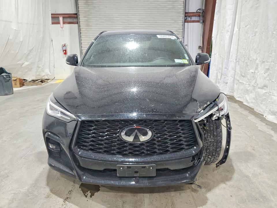 60403856 :رقم المزاد ، 3PCAJ5J32NF111083 vin ، 2022 Infiniti Qx55 مزاد بيع