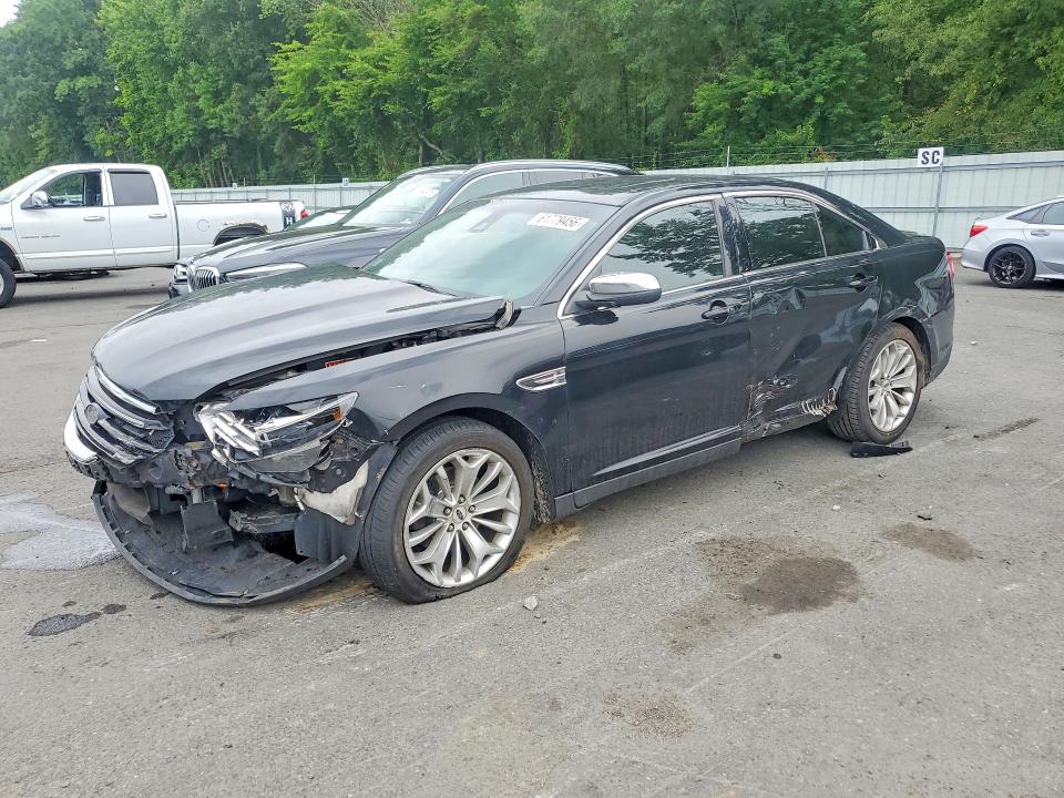 Auction sale of the 2017 Ford Taurus, vin: 1FAHP2F81HG117683, lot number: 61779456
