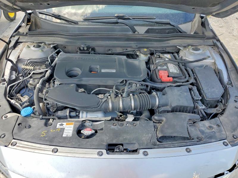 59103726 :رقم المزاد ، 1HGCV2F67JA021107 vin ، 2018 Honda Accord مزاد بيع