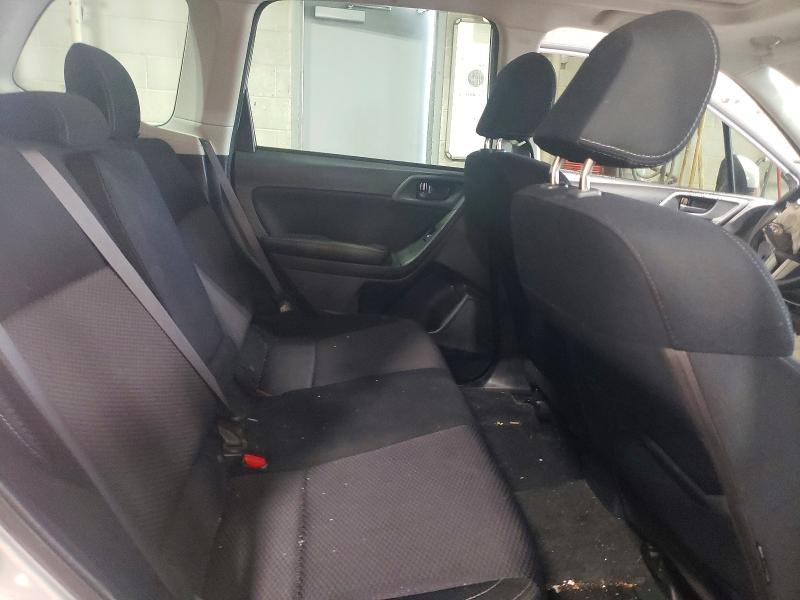 63119046 :رقم المزاد ، JF2SJAEC1JH512501 vin ، 2018 Subaru Forester مزاد بيع