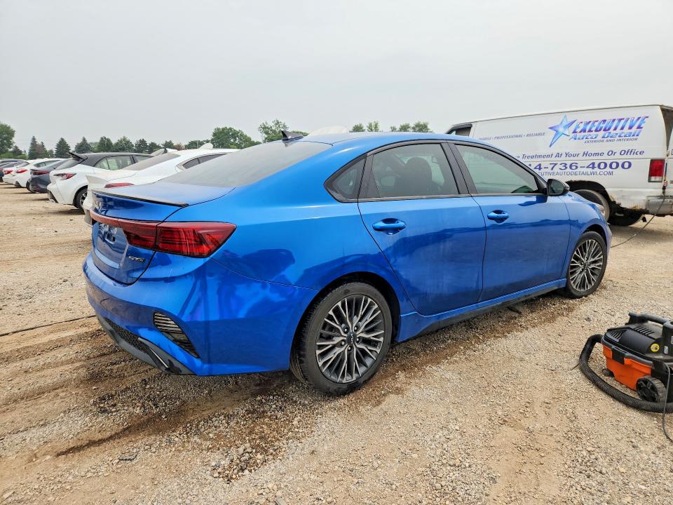 61069256 :رقم المزاد ، 3KPF54AD9PE538184 vin ، 2023 Kia Forte مزاد بيع