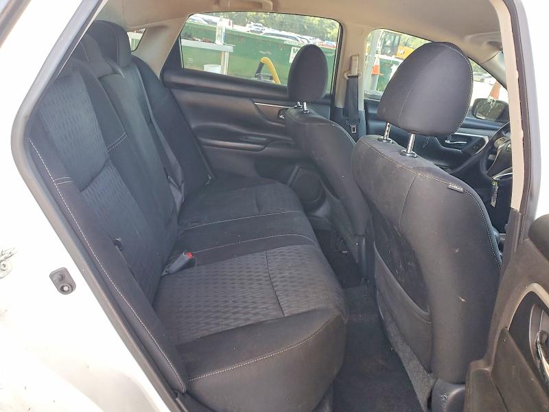 Продажа на аукционе авто 2018 Nissan Altima, vin: 1N4AL3AP1JC266559, номер лота: 61588636