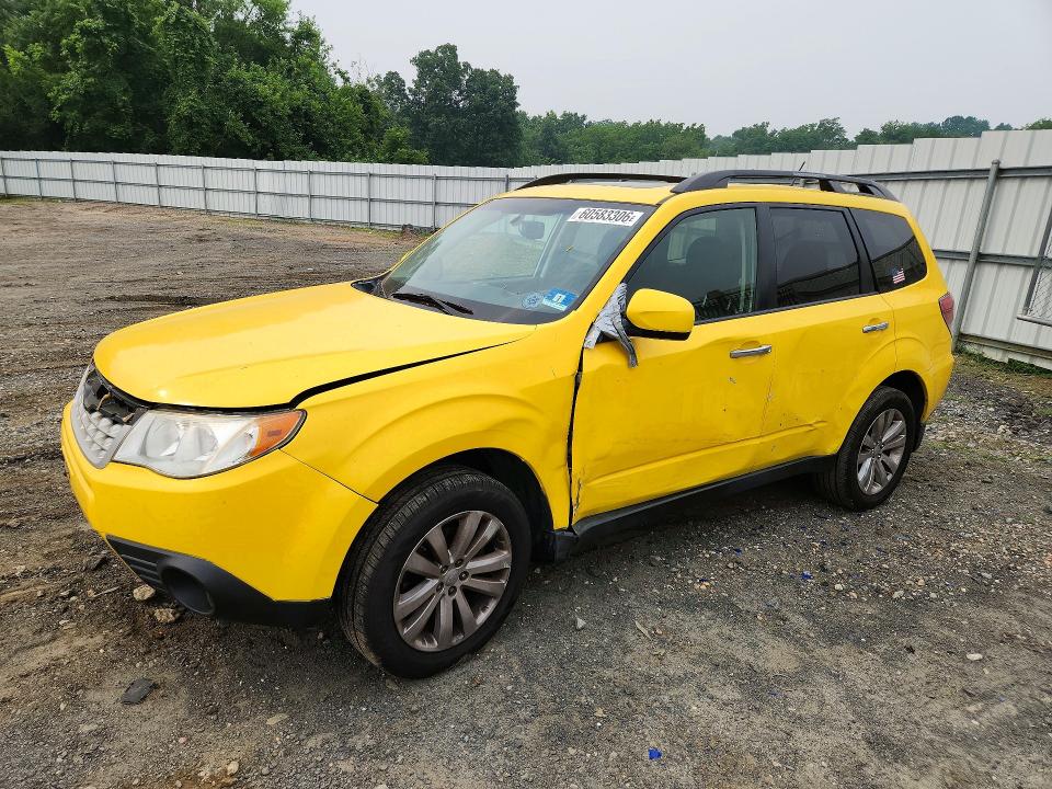 Продаж на аукціоні авто 2013 Subaru Forester, vin: JF2SHADC8DH422635, номер лоту: 60583306