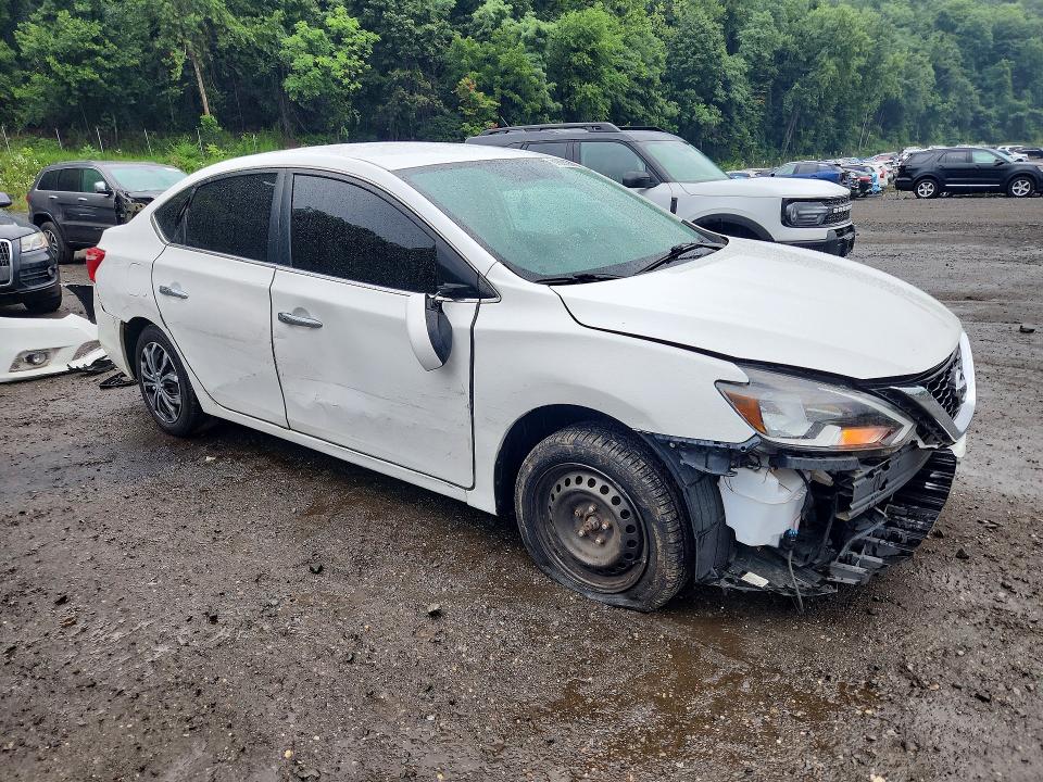 Продаж на аукціоні авто 2017 Nissan Sentra, vin: 3N1AB7APXHY336293, номер лоту: 61692196