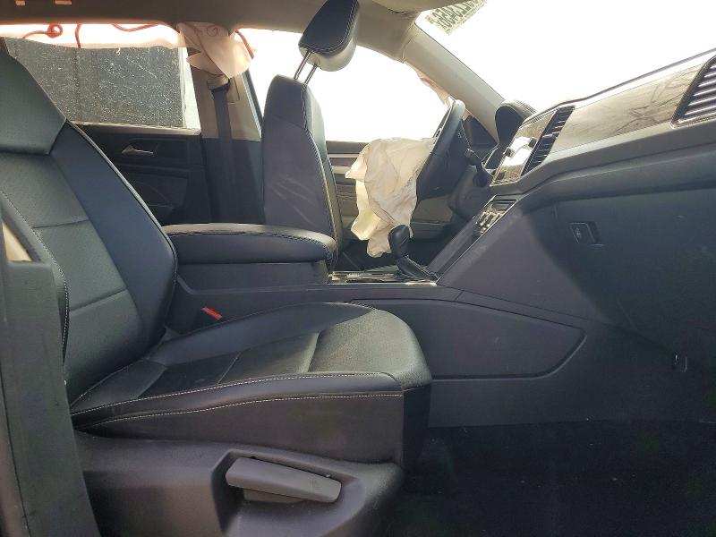 Продажа на аукционе авто 2022 Volkswagen Atlas, vin: 1V2WP2CA4NC553888, номер лота: 59223456