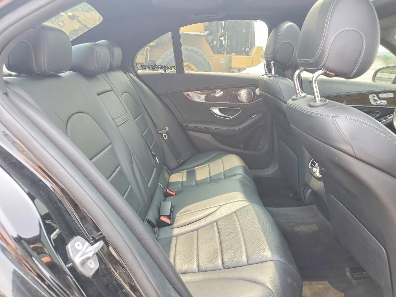 61733926 :رقم المزاد ، 55SWF4KB1HU193222 vin ، 2017 Mercedes-benz C مزاد بيع