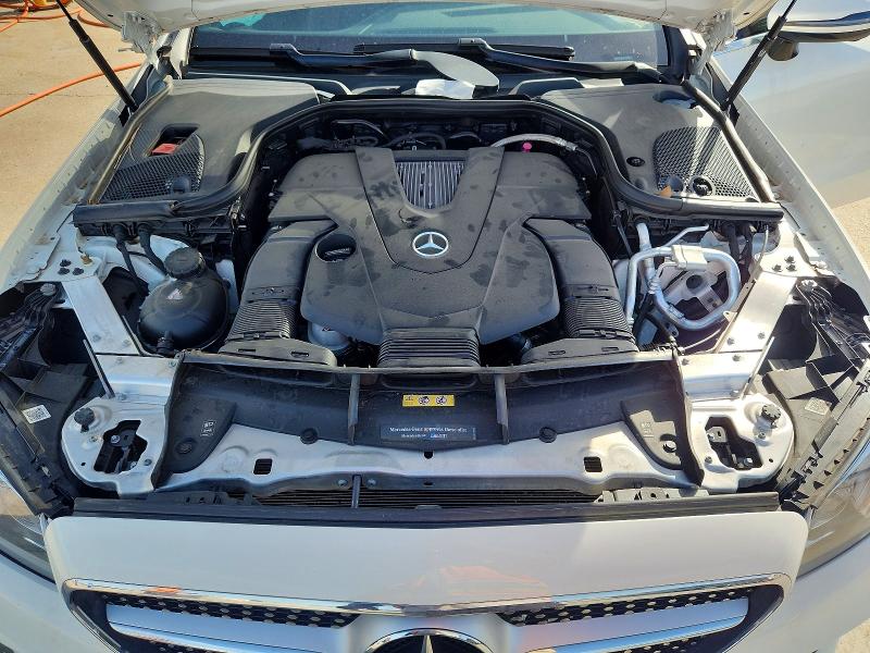 61048176 :رقم المزاد ، WDD1J6GB9JF016455 vin ، 2018 Mercedes-benz E مزاد بيع