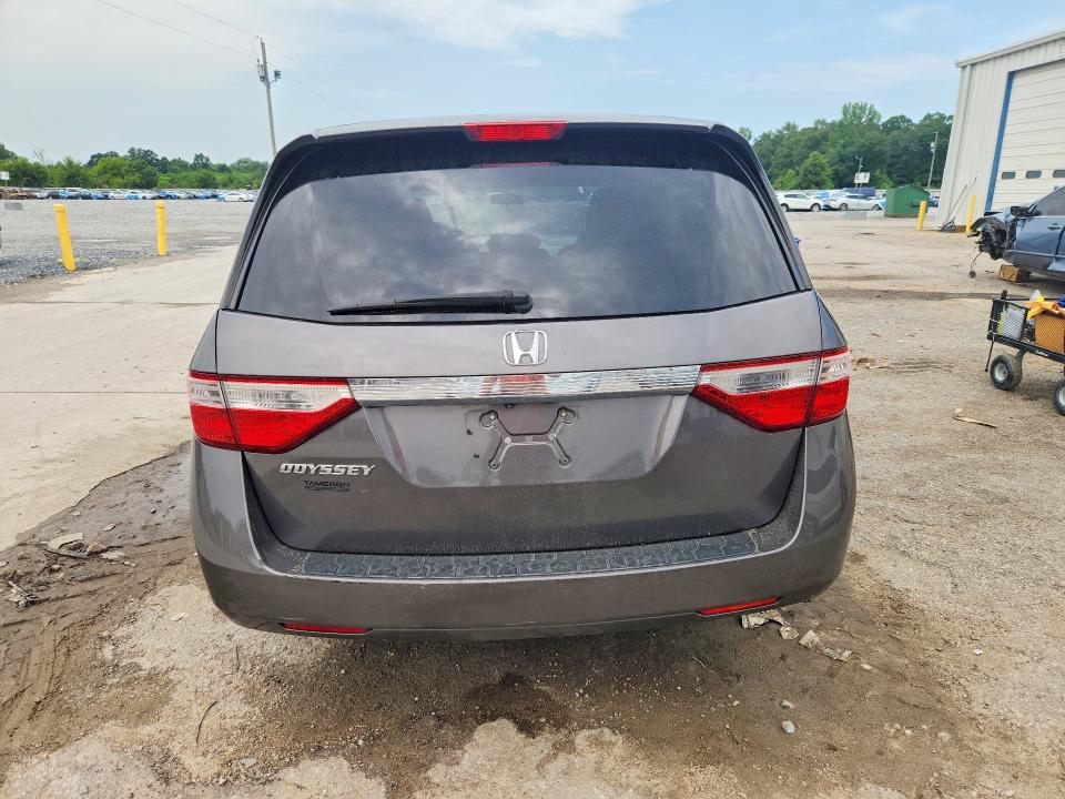 62625656 :رقم المزاد ، 5FNRL5H48DB072719 vin ، 2013 Honda Odyssey مزاد بيع