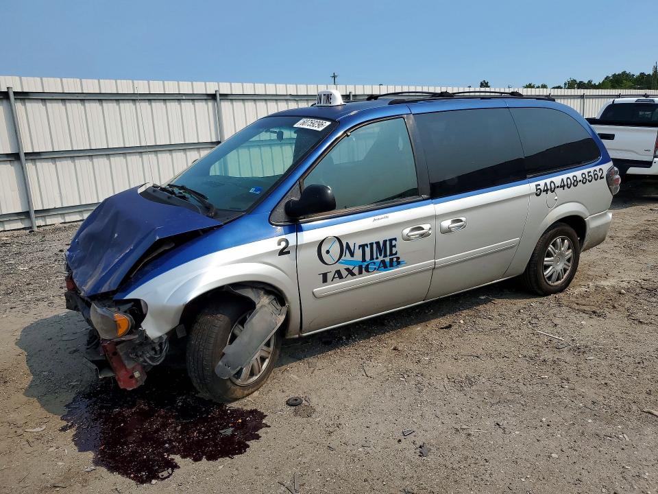 2005 Chrysler Town & Country მანქანა იყიდება აუქციონზე, vin: 2C8GP44R95R174185, აუქციონის ნომერი: 60759296