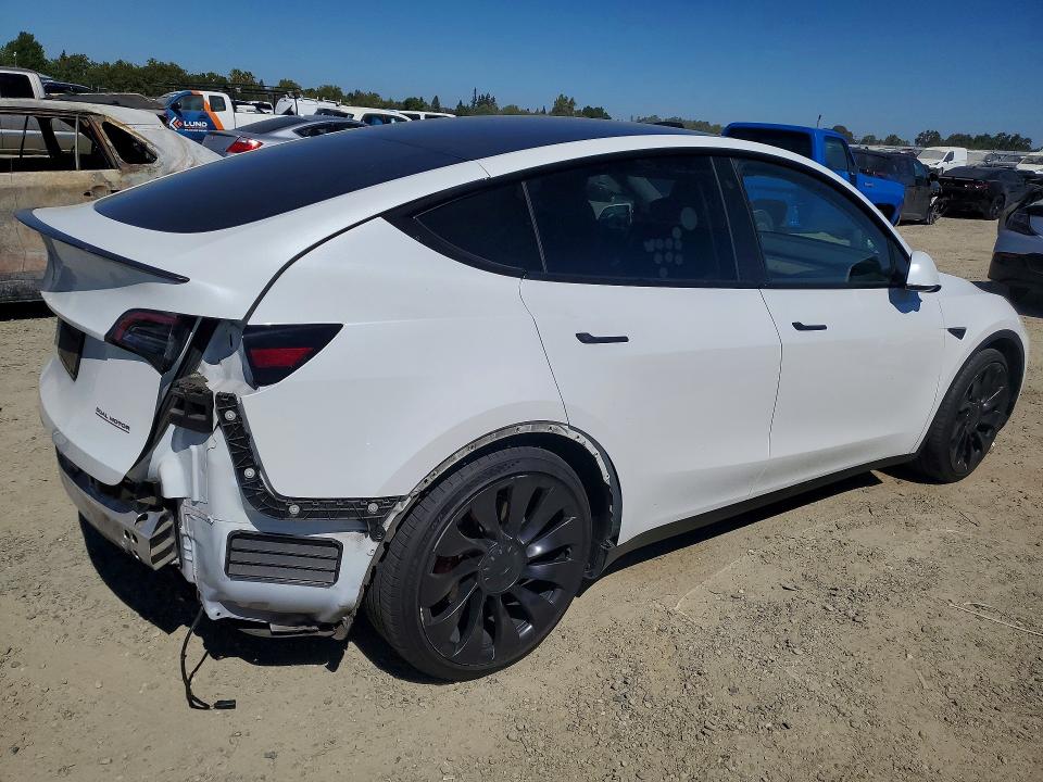 Продажа на аукционе авто 2022 Tesla Model Y, vin: 7SAYGDEF9NF393740, номер лота: 62351916