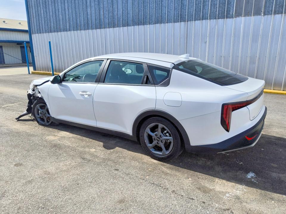 58813106 :رقم المزاد ، 3KPFT4DE8TE289154 vin ، 2026 Kia K4 مزاد بيع