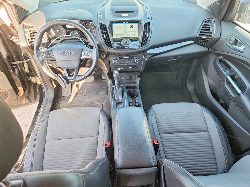 2017 Ford Escape მანქანა იყიდება აუქციონზე, vin: 1FMCU0JD4HUB79226, აუქციონის ნომერი: 63145426