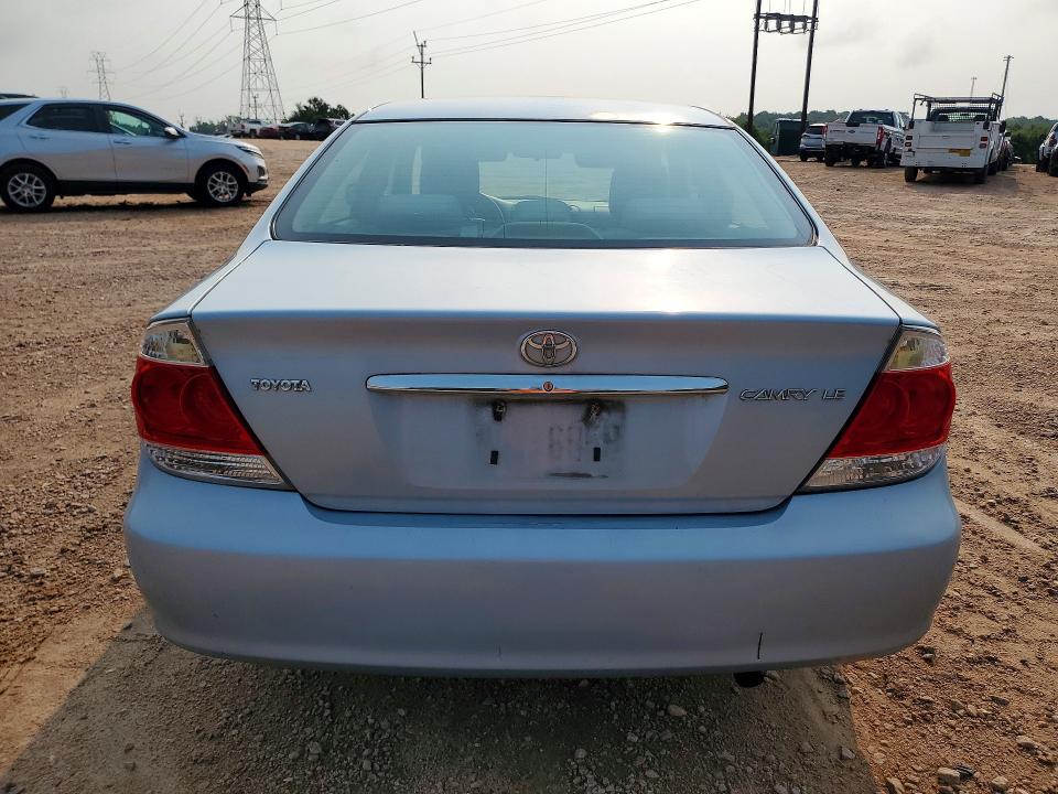 62535906 :رقم المزاد ، 4T1BE32K85U543490 vin ، 2005 Toyota Camry مزاد بيع