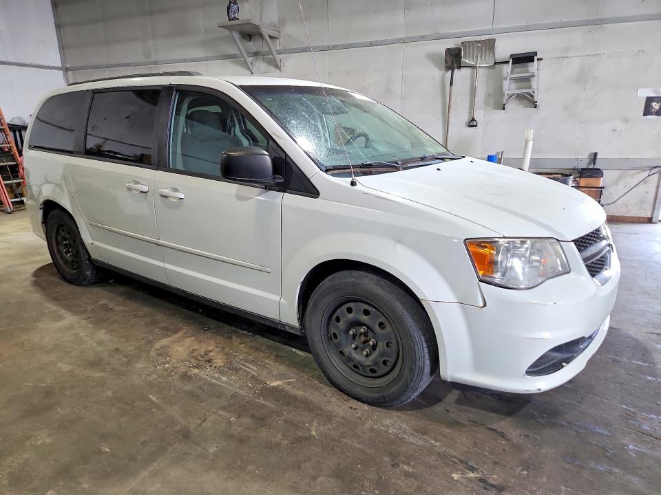 59331806 :رقم المزاد ، 2C4RDGBG2FR585385 vin ، 2015 Dodge Grand Caravan مزاد بيع