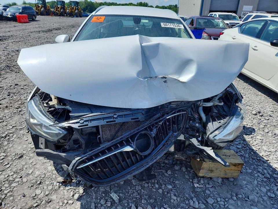Продажа на аукционе авто 2018 Buick Regal Tourx, vin: W04GU8SX4J1128372, номер лота: 60171536