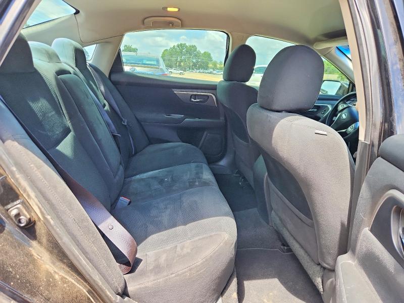 2015 Nissan Altima მანქანა იყიდება აუქციონზე, vin: 1N4AL3AP4FC153177, აუქციონის ნომერი: 60692946