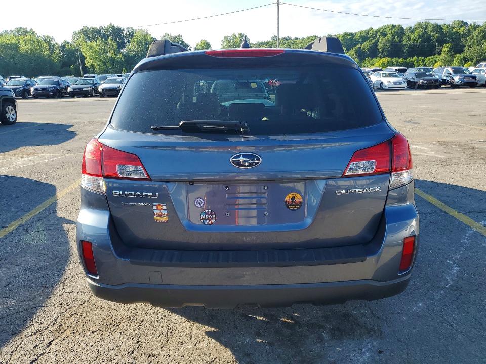 60748926 :رقم المزاد ، 4S4BRCMC1E3222777 vin ، 2014 Subaru Outback مزاد بيع