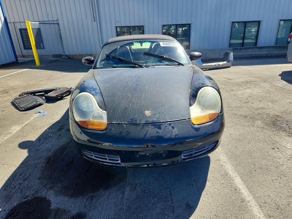 63000106 :رقم المزاد ، WP0CA2983YU622031 vin ، 2000 Porsche Boxster مزاد بيع