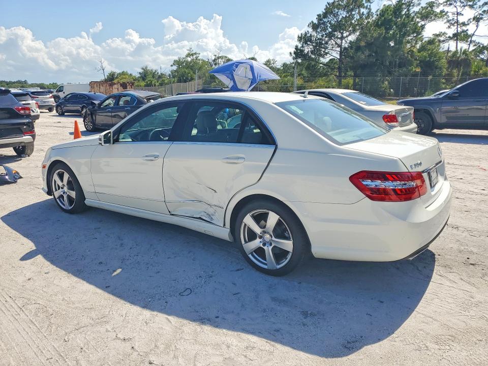 61359916 :رقم المزاد ، WDDHF5GB0AA074123 vin ، 2010 Mercedes-benz E مزاد بيع