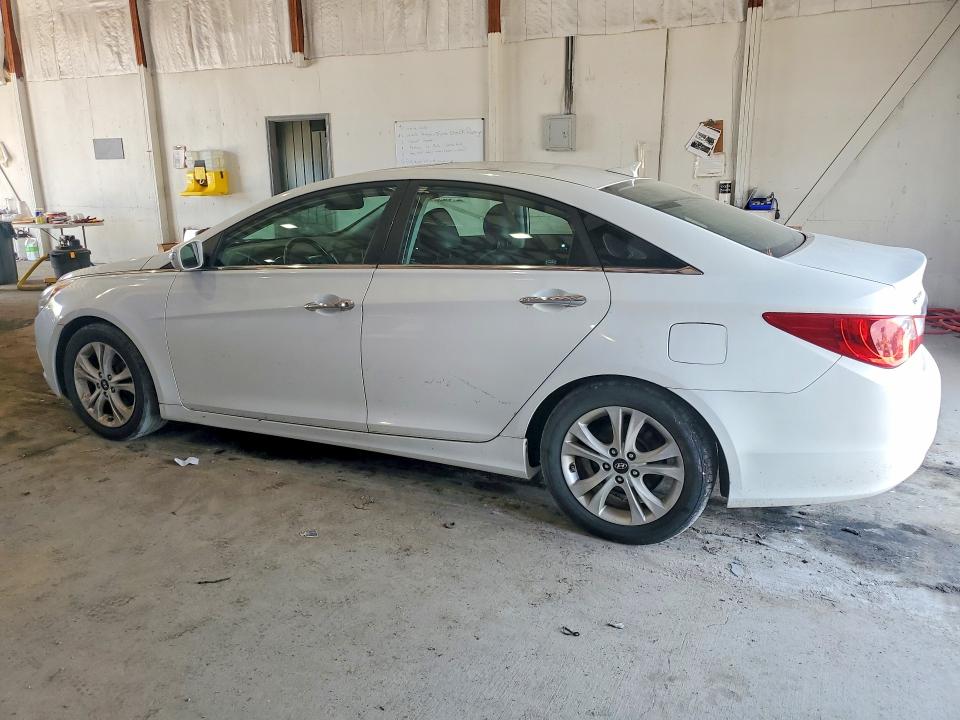 2011 Hyundai Sonata მანქანა იყიდება აუქციონზე, vin: 5NPEC4AC5BH118645, აუქციონის ნომერი: 59848846