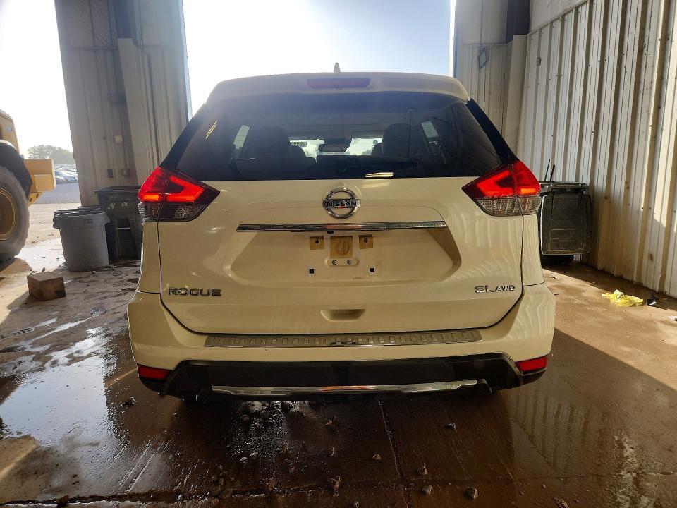 2017 Nissan Rogue მანქანა იყიდება აუქციონზე, vin: JN8AT2MVXHW277099, აუქციონის ნომერი: 95587355