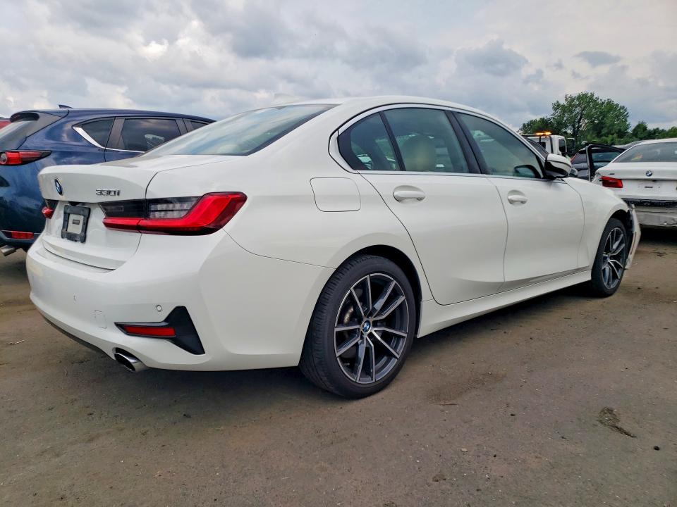 62659846 :رقم المزاد ، 3MW5R7J00M8B59368 vin ، 2021 Bmw 330xi مزاد بيع