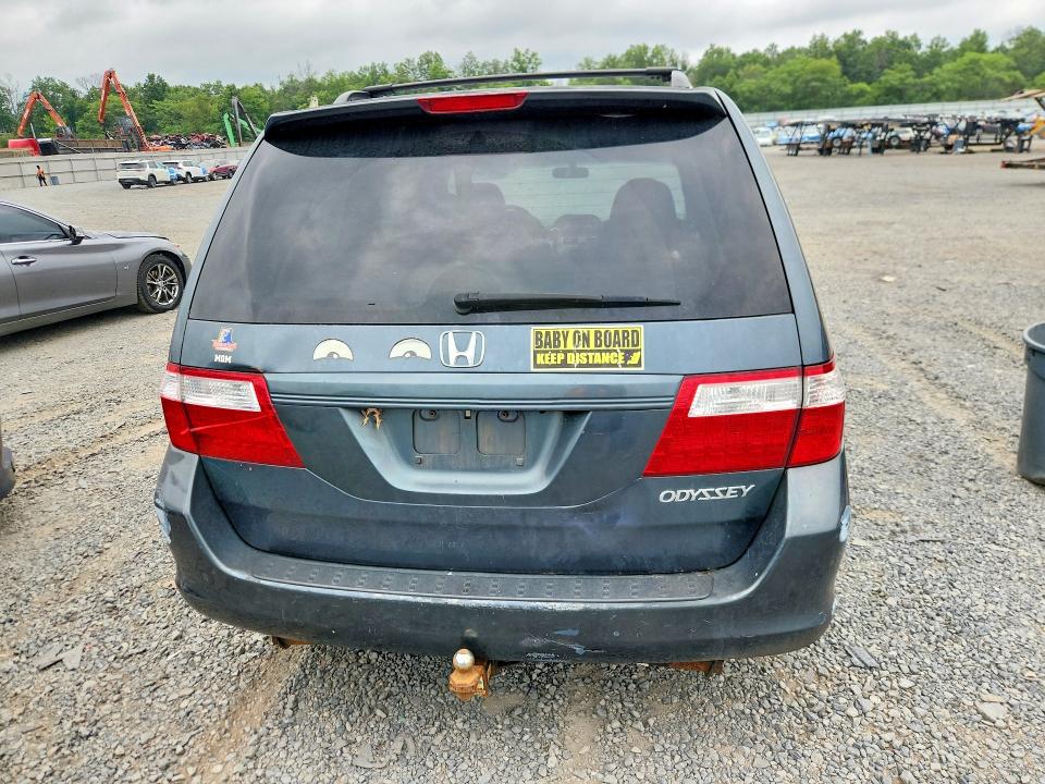 62115136 :رقم المزاد ، 5FNRL38485B421626 vin ، 2005 Honda Odyssey مزاد بيع