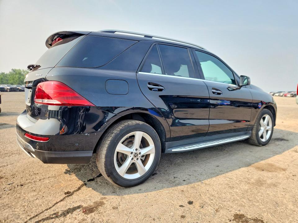 61402496 :رقم المزاد ، 4JGDA5HB1JB092609 vin ، 2018 Mercedes-benz Gle مزاد بيع